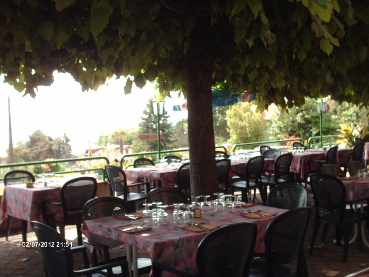 Hotel La Capannina Massino Visconti Екстериор снимка