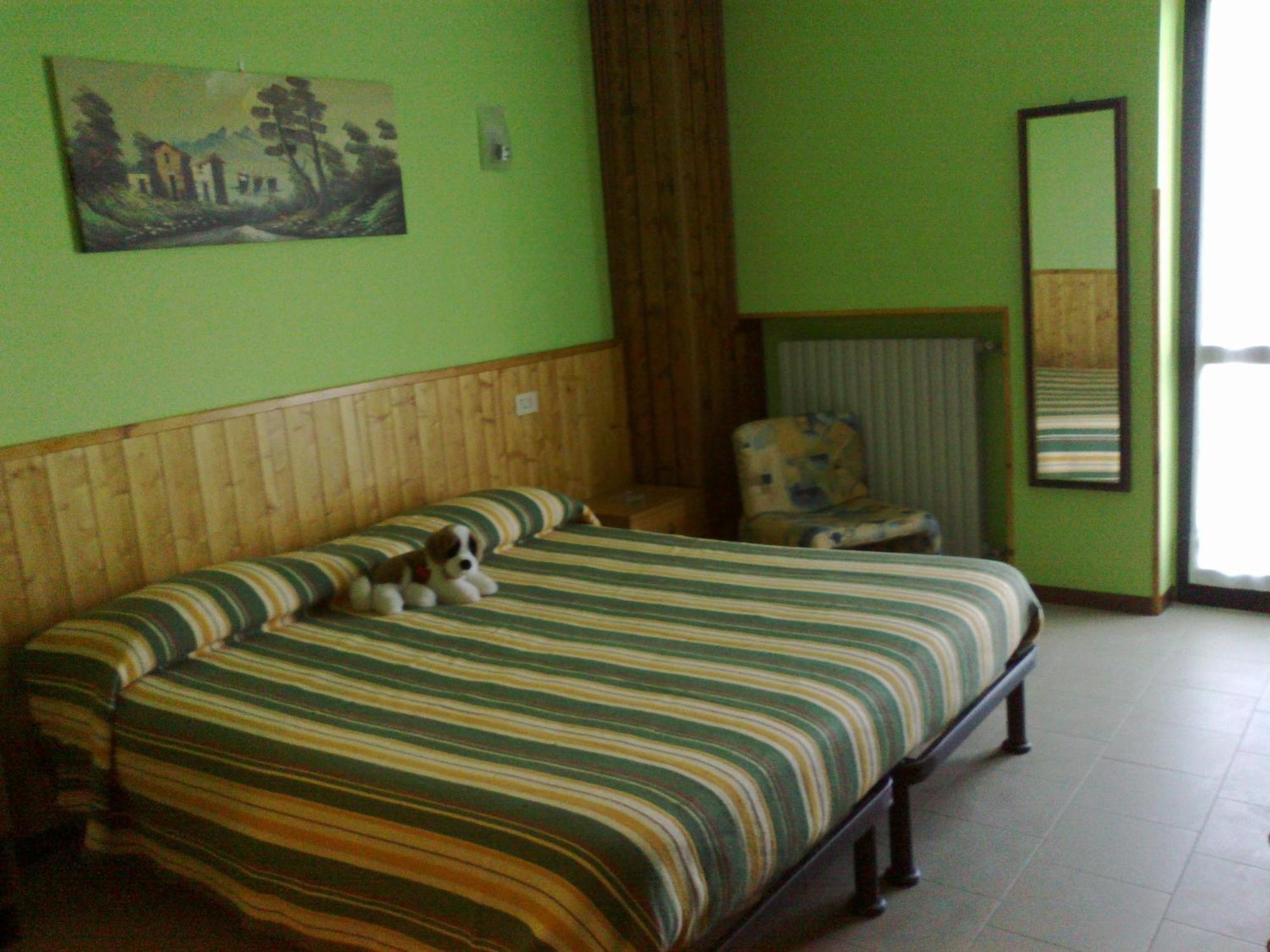 Hotel La Capannina Massino Visconti Екстериор снимка